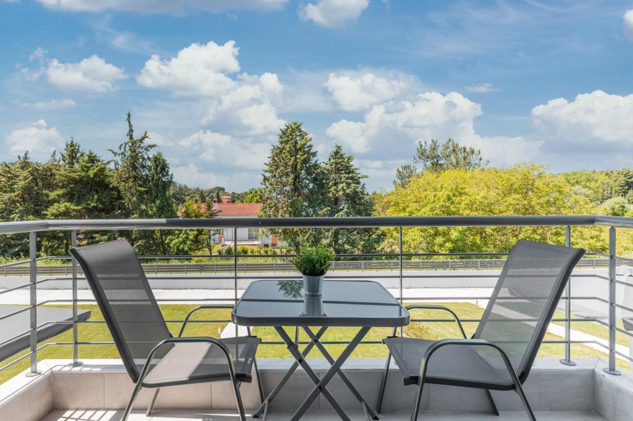 V Luxury Apartments Posidi Kültér fotó